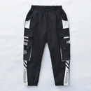 Sportliche Freiheit für kleine Champions: Junior-Cargohosen-Cago Hose -7562