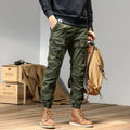 Urbaner Style: Slim-Cargo-Jeans für Herren im Camouflage-Look-Cargo Hose - 