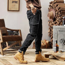 Schwarze Herren-Cargohose aus Baumwolle: lässige Eleganz-Cargo Hose - 